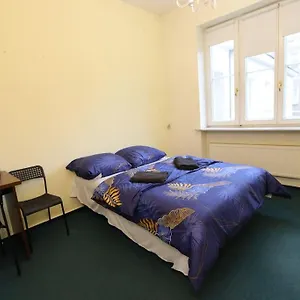 https://fantastic-ns42-room-p.warsawhotelspoland.com