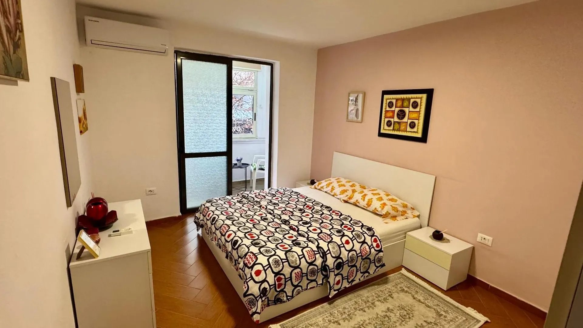 Skerdi'S Apartment - City Center Tirana Albania